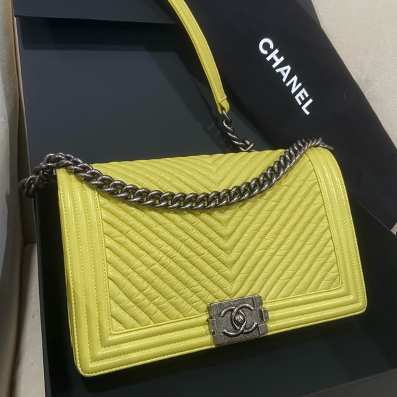 CHANEL Handbags - 💛💛Chanel chevron Yellow New medium Boy Bag